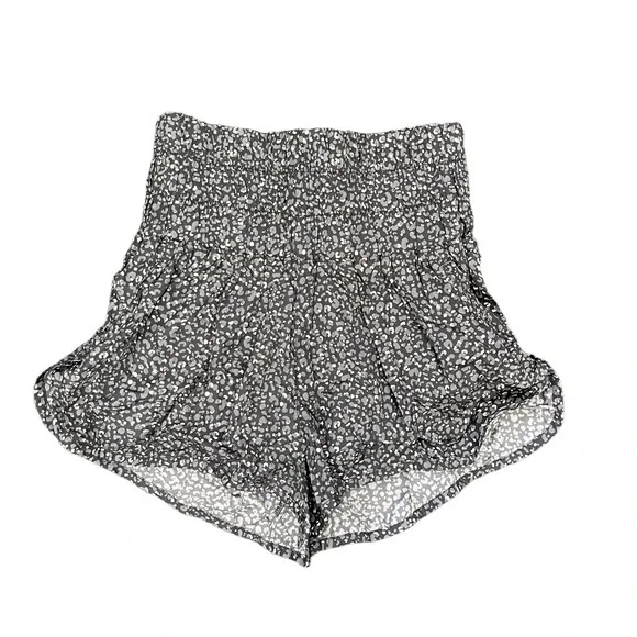 Free People FP Movement Way Home Leopard Shorts Size Small - Picture 3 of 5